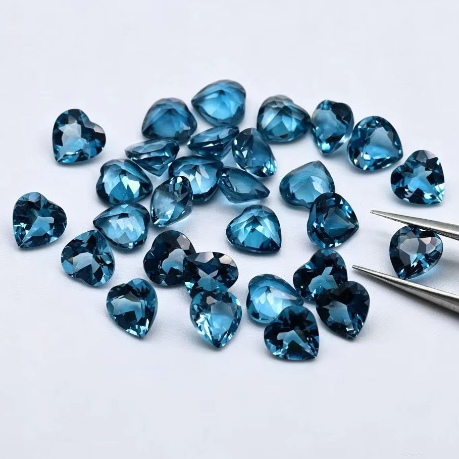 Topazio Blu di Londra Naturale - Jewelry Making In London recensione e prezzo